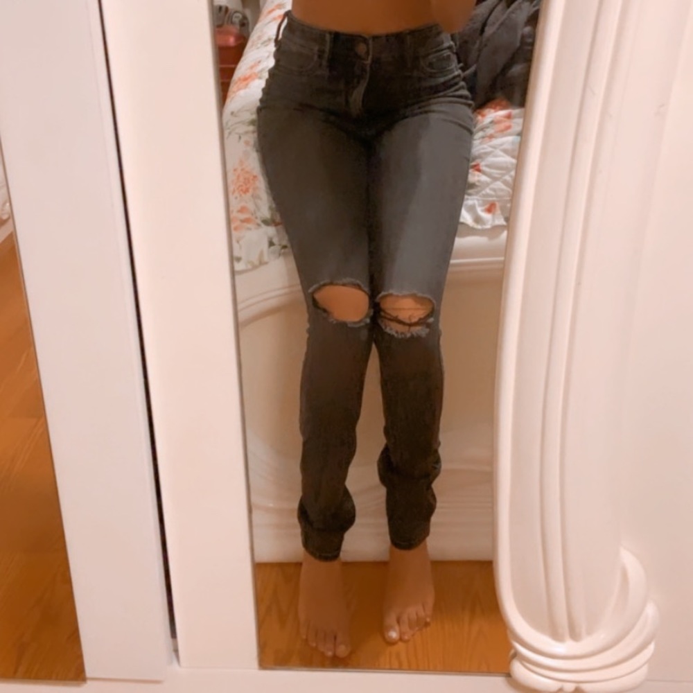 Black Hollister High Rise Super Skinny Jeans